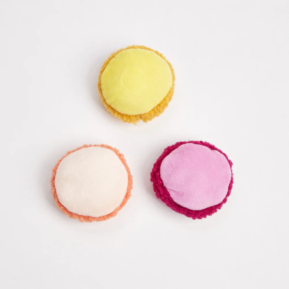 FOFOS Macaron Assorted Cat Toy 1pc - Random Color - Image 5