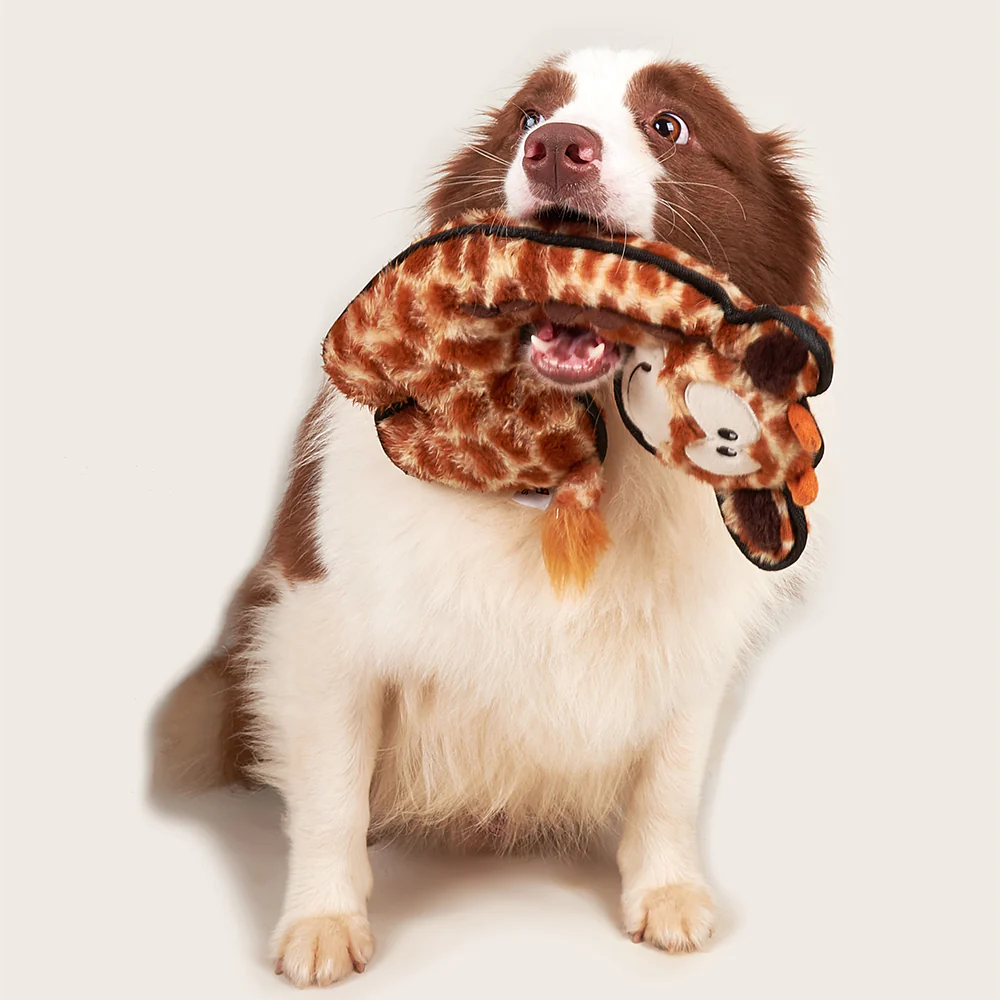 FOFOS Safari Line Giraffe Plush Squeaky Dog Toy - Image 2