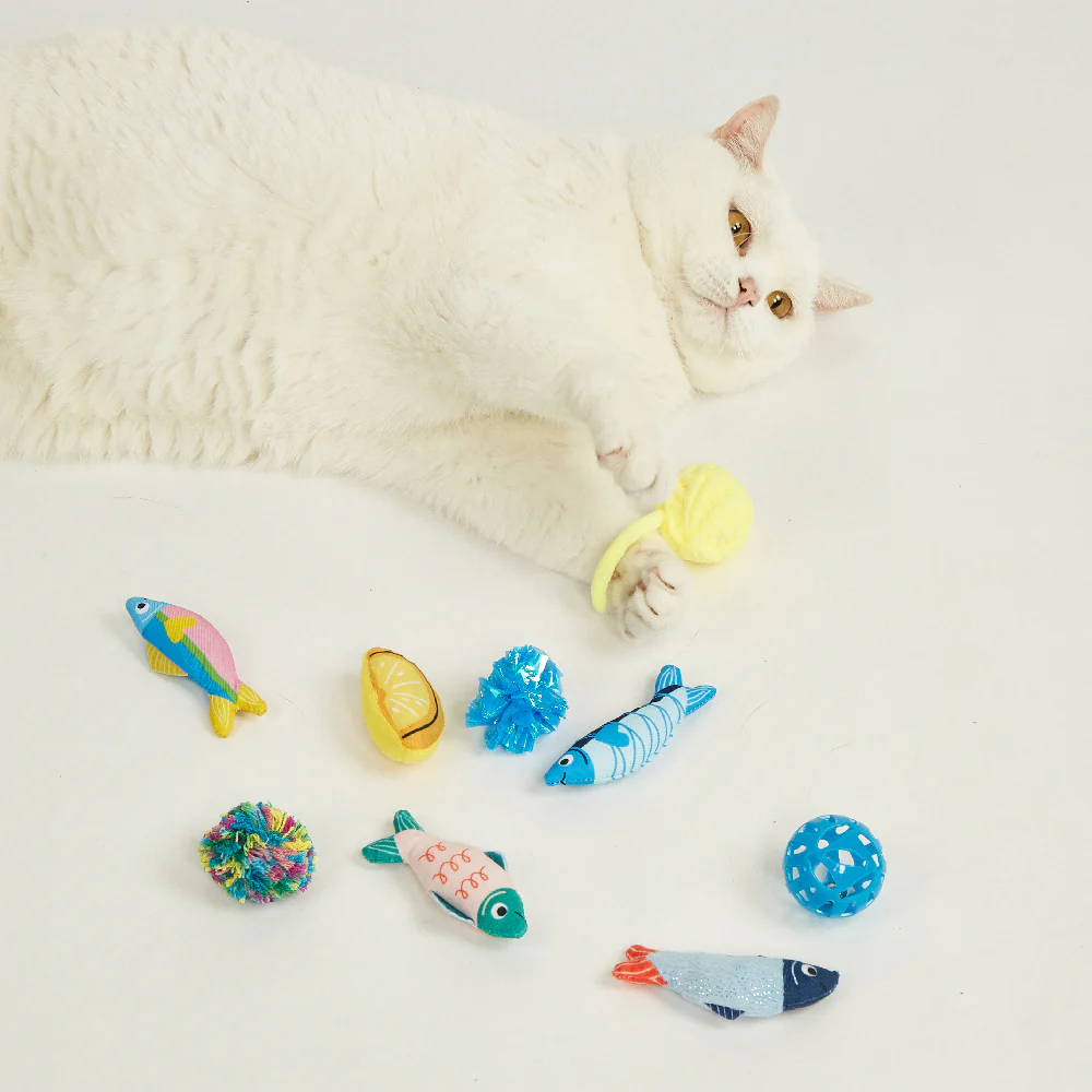 FOFOS Sardine Catnip Cat Toy - 9pcs - Image 3