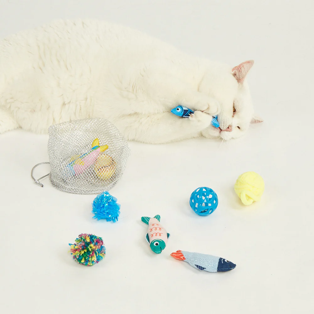 FOFOS Sardine Catnip Cat Toy - 9pcs - Image 6