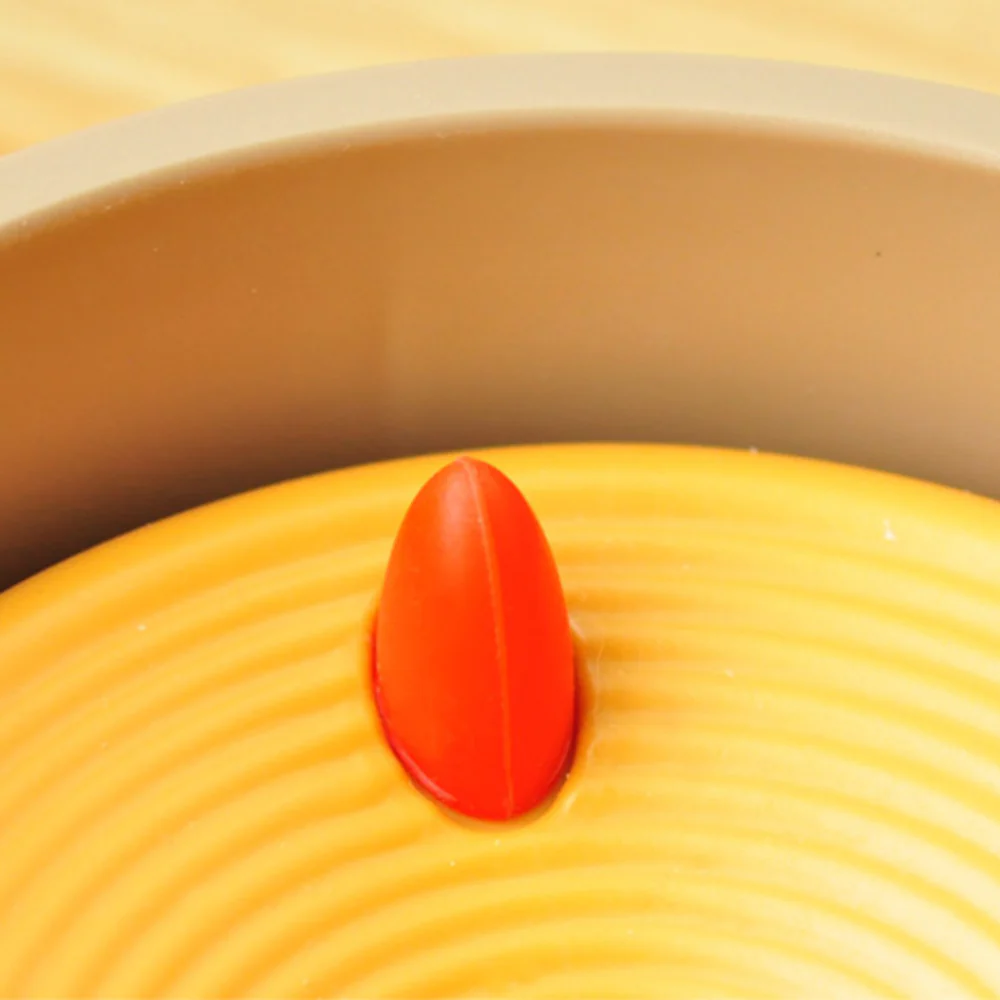 No Spill Floating Pet Water Bowl - Image 4