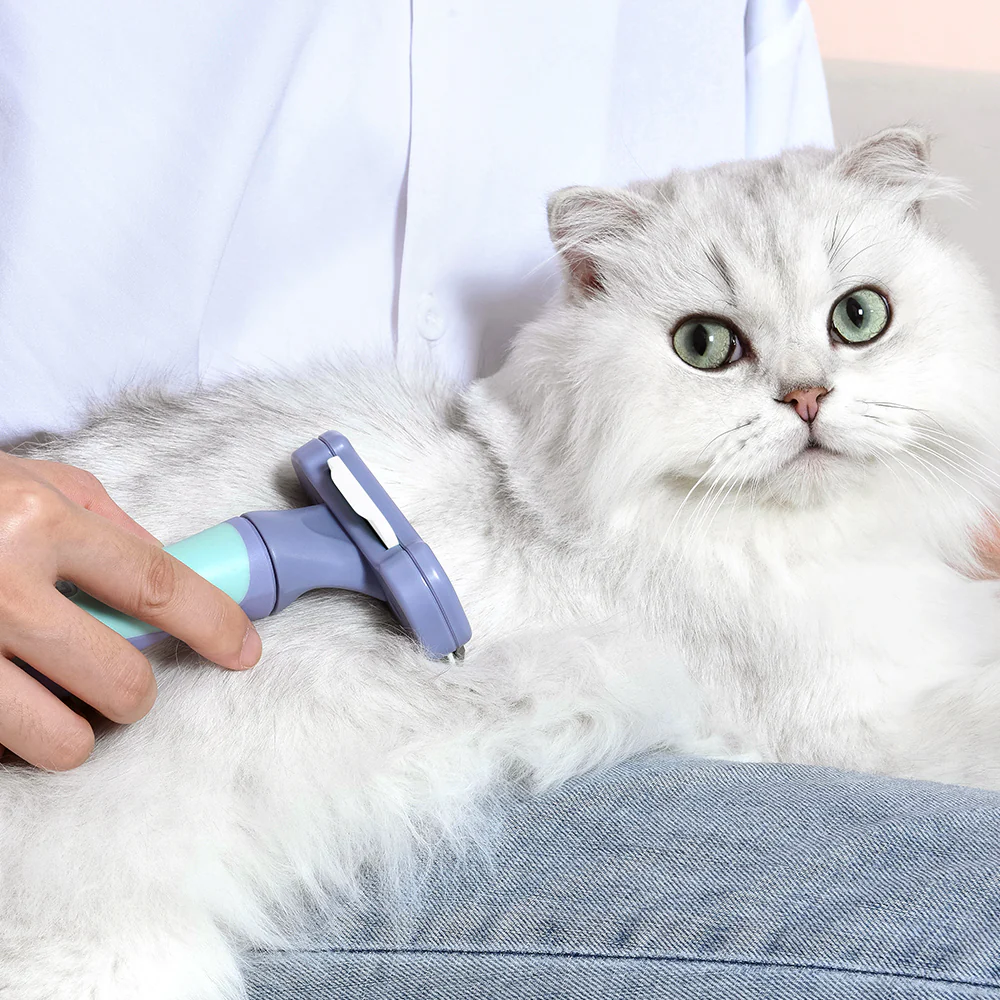 PAKEWAY T10 Short Hair Self-Cleaning Hair Removal Comb For Cats (Small) - Image 3