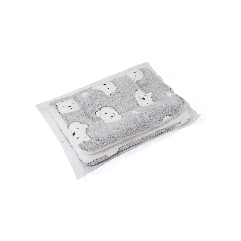 Pet Bed Mat – Thick Warm Non-Slip Soft Blanket for Cats & Dogs - Image 8
