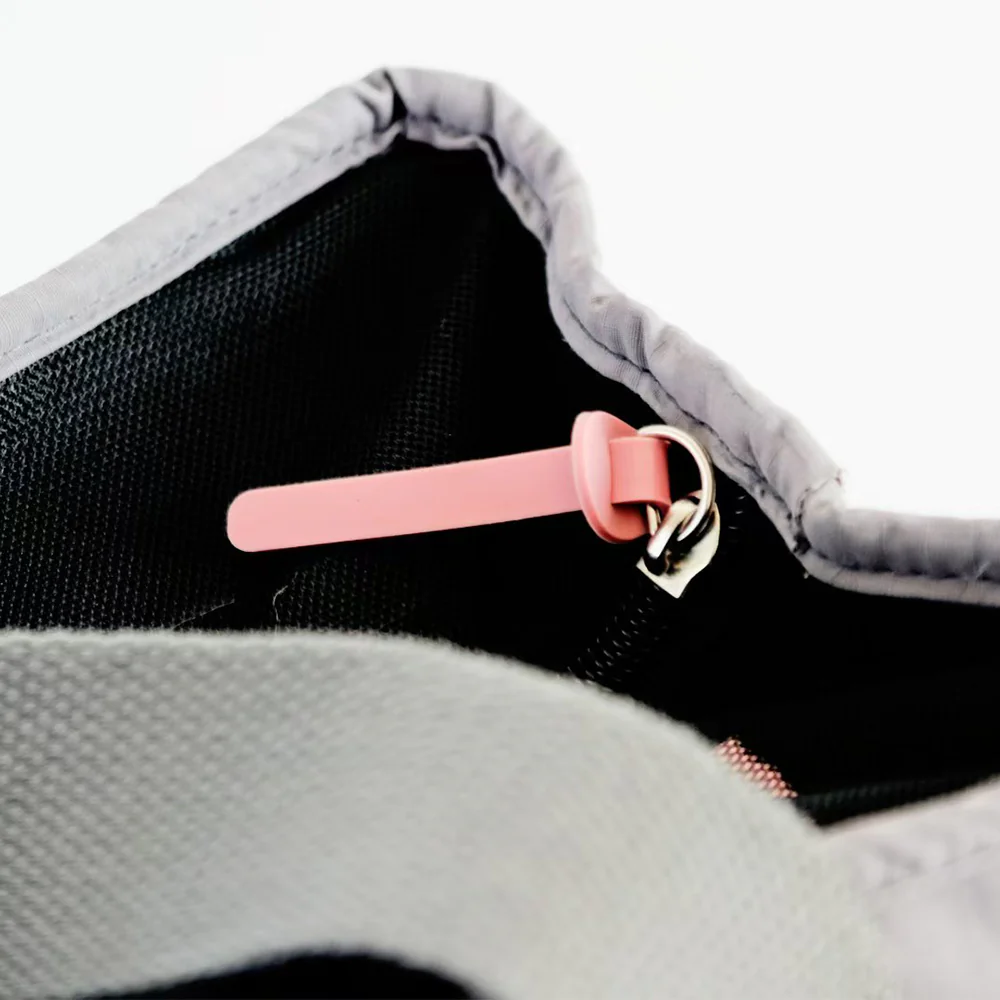 SMILE TIME Ergonomic Head-Out Pet Carrier 40x25x17.5cm - Image 10