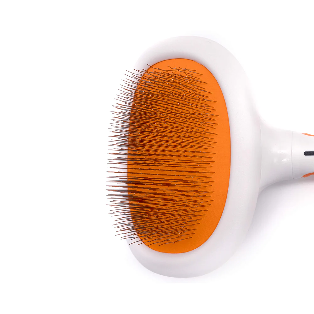 WAHL Orange/White Metal Slicker Brush - Image 4