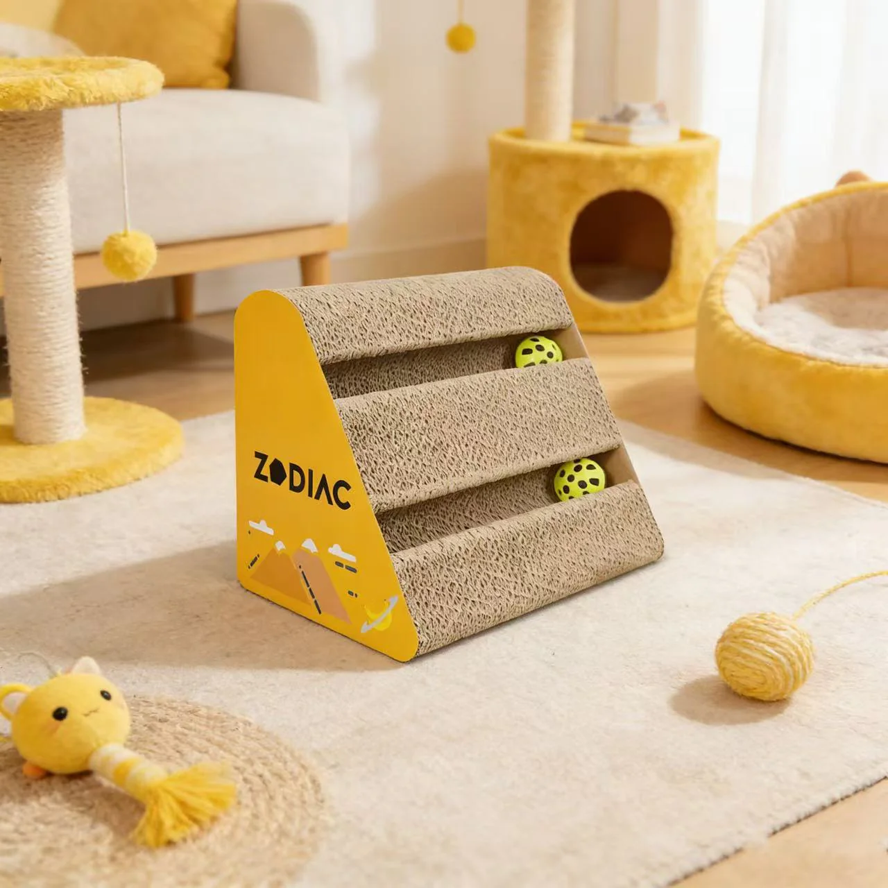 ZODIAC Triangle Cat Scratcher with Balls 28x17x21cm - Image 5